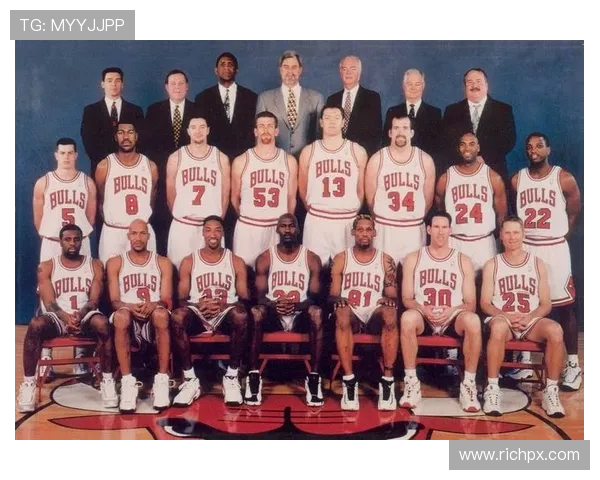 斯科蒂皮蓬如何凭借全能表现成就公牛王朝并影响NBA历史格局