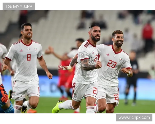 伊朗与中国足球友谊赛聚力直播精彩瞬间全程回顾与分析